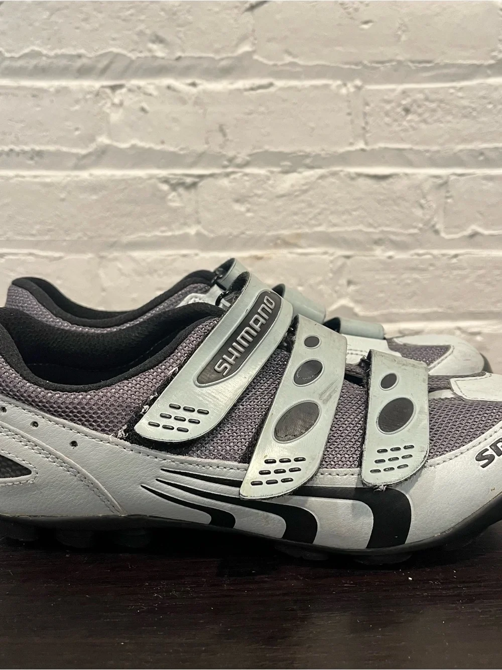 Shimano SH-M 120WA  size 7 US, 40 EU cycling shoes w/SPD cleats